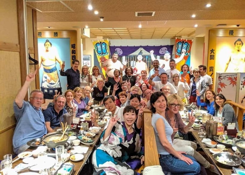 Tokyo: Family Sumo Workshop & Live Wrestling Show with Lunch - What happens in the first hour