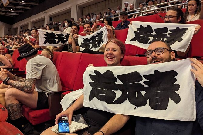 Tokyo: Grand Sumo May Tournament - Watching the grand champions and top division