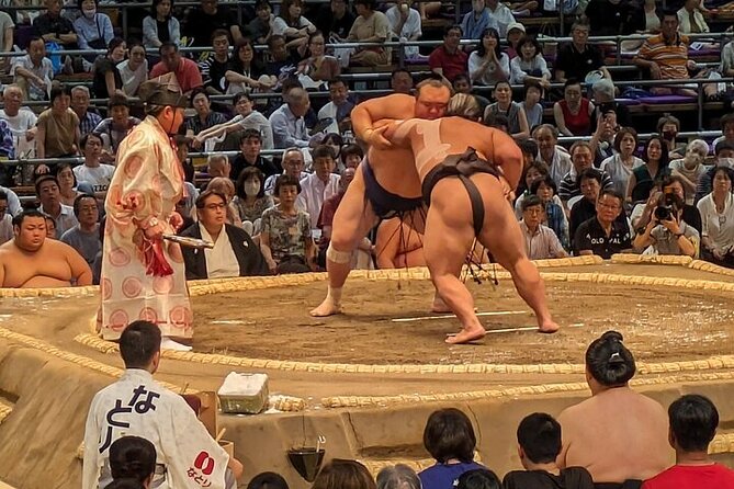 Tokyo Grand Sumo Tournament 2026 with a Sumo Expert Guide - Should you book the Tokyo sumo experience?