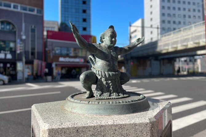 Tokyo: Know about Hokusai and Sumo culture in 2.5 hours - Key points about the Hokusai and sumo walk