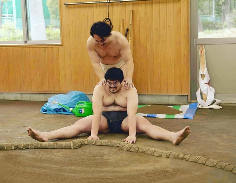 Tokyo: Sanctuary Authentic Grand Sumo Experience & Training - The opening stretches and sumo basics