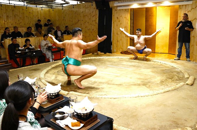 Tokyo Sumo Entertainment Show with Chicken Hot Pot and Photo - Photos, the gift, and the last few minutes