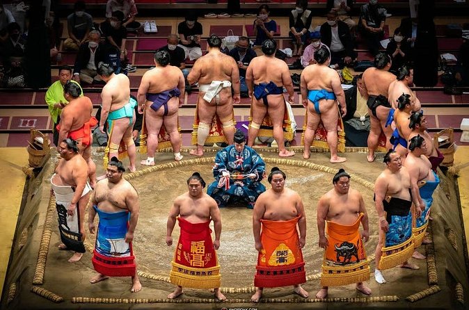 Tokyo Sumo History Tour with Chanko Nabe Lunch - Ekō-in Temple and the Chikara-zuka Monument