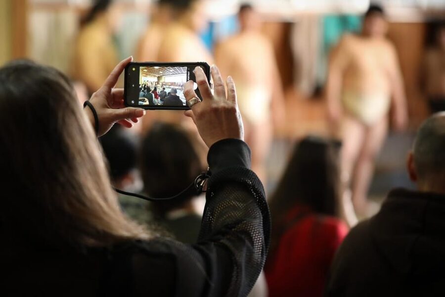 Tokyo: Sumo Morning Practice with journalists. Not fake show - The practical details that matter