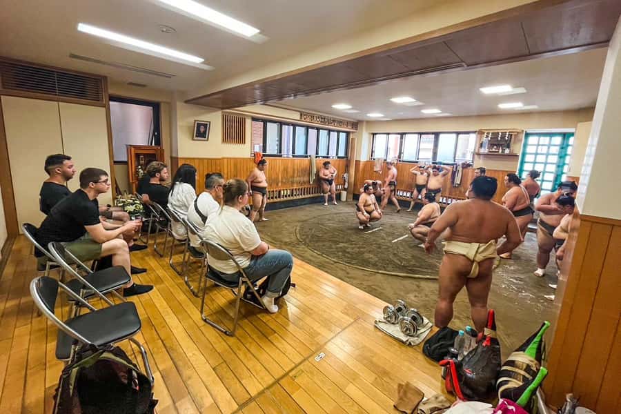 Tokyo: Sumo Practice Tour with Ring-Side Seat and Photoshoot - Meeting at Kiyosumi Shirakawa Station