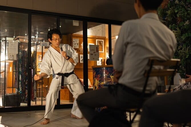 Tokyo Sumo Tournament Chair Seat Ticket with Entrance Assistant - The English explanation before entry