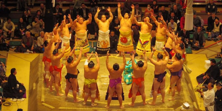 Tokyo: Sumo Tournament Tour with Chair Seat Tickets - Why a Tokyo sumo tournament feels different