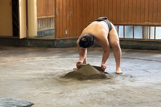 Tokyo: Visit Sumo Morning Practice with English Guide - The photo at the end