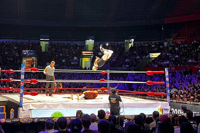 Tour Lucha Libre ,Tacos, Tequila and Mezcal in Mexico City - What happens inside Arena Mexico