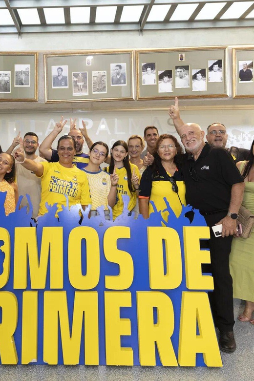 UD Las Palmas Gran Canaria Stadium Guided Tour - Press room, dressing rooms, and the manager’s seat