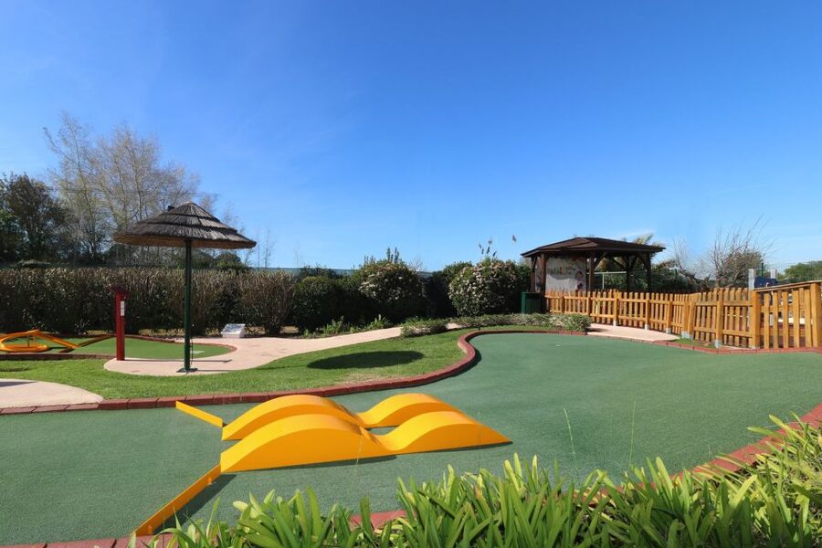 Vilamoura: Family Golf Park Game - My verdict: book it for a relaxed family contest