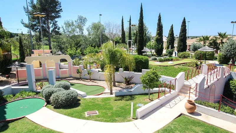 Vilamoura: Family Golf Park Game - The garden, monuments, and Roman facts