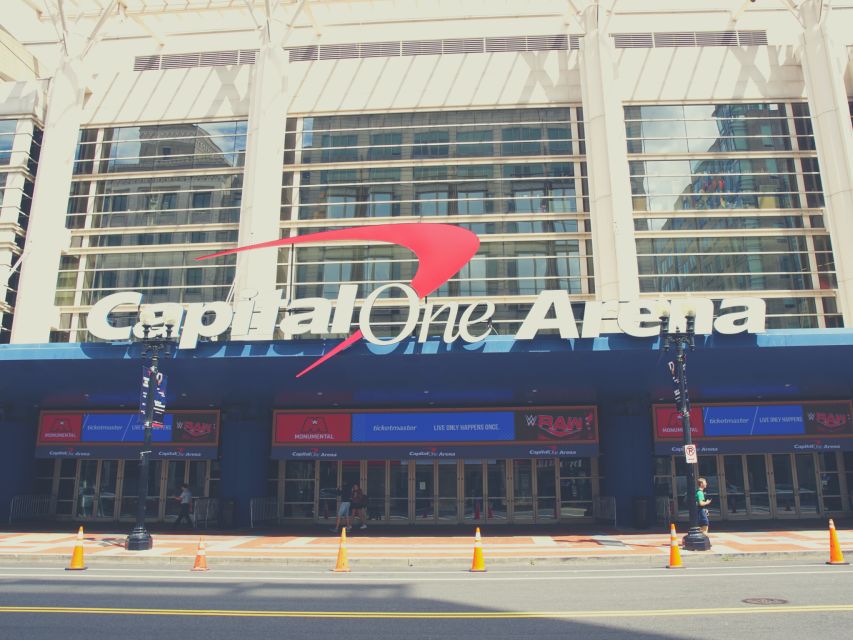 Washington D.C.: Washington Wizards Basketball Game Ticket - What happens during the 150-minute game