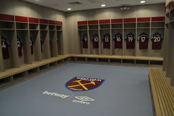 West Ham United FC London (Olympic) Stadium Tour - The changing rooms and club presentation