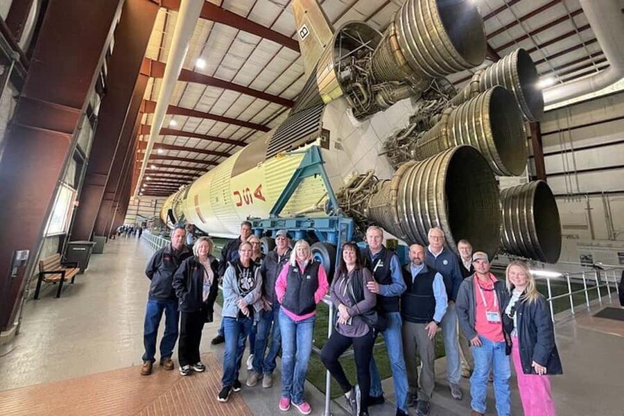 World Cup: Houston NASA Spanish Tour Guide & Driving Tour - Independence Plaza, Artemis, and Life on Mars