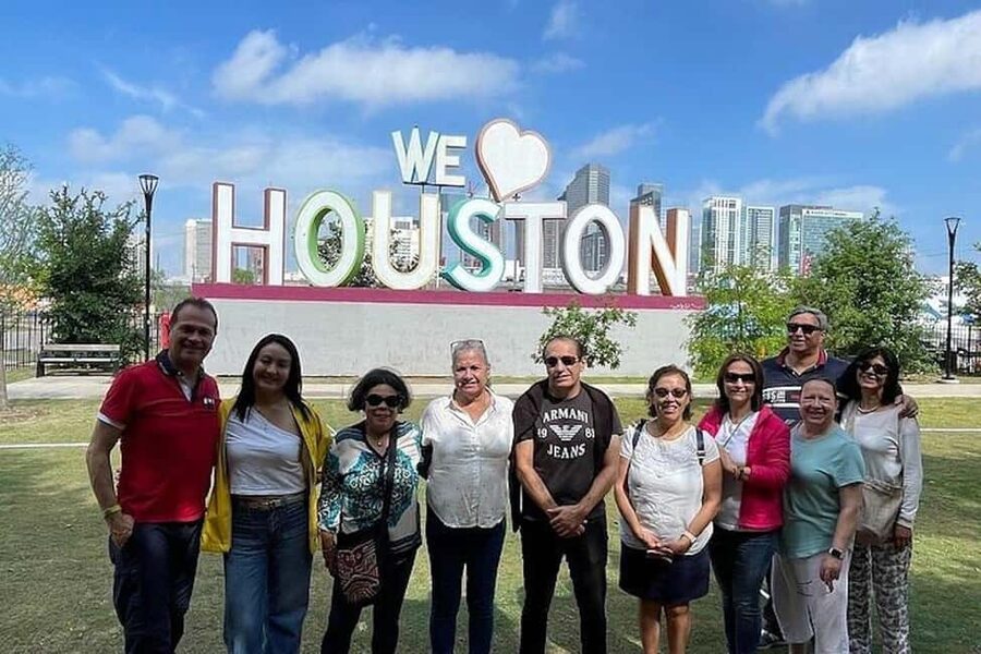 World Cup: Houston NASA Spanish Tour Guide & Driving Tour - What the $80 Price Really Covers