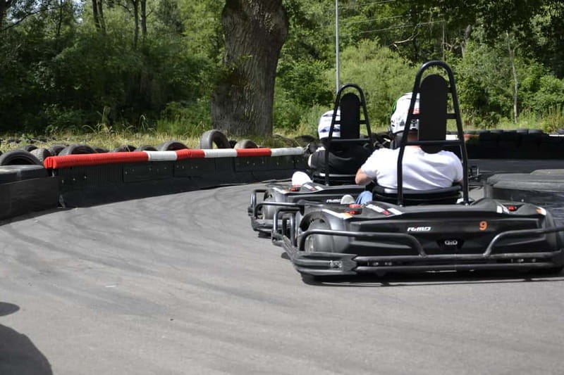 Wörth am Rhein: Grand Prix 30 - Electric kart race - What the $49 price includes