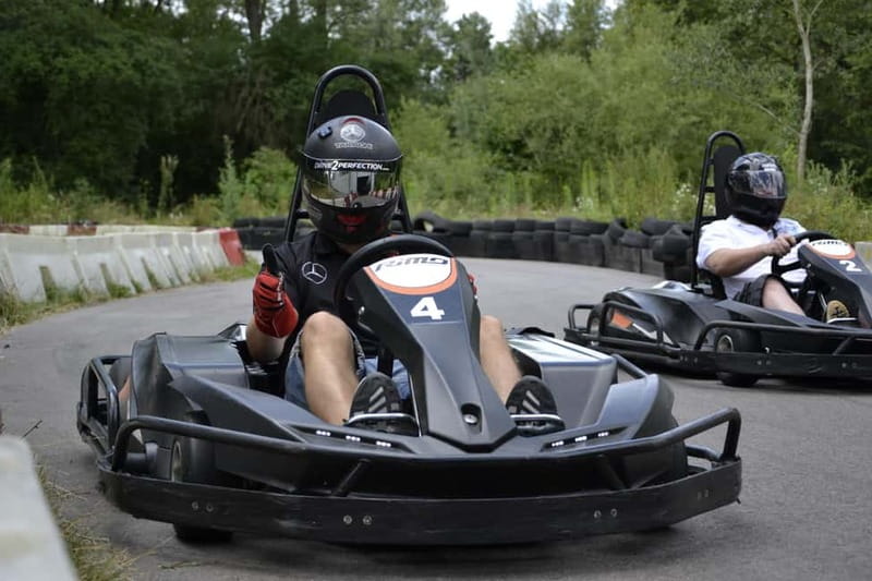 Wörth am Rhein: Grand Prix 30 - Electric kart race - Clothing, age, and physical limits